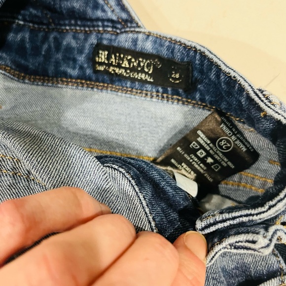 Blank NYC Slim Girlfriend Overalls Jeans Stretch Denim Raw Hem Distressed 28 - Picture 11 of 14